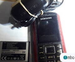 SAMSUNG B2100 SOLID Xplorer CZERWONY - 1